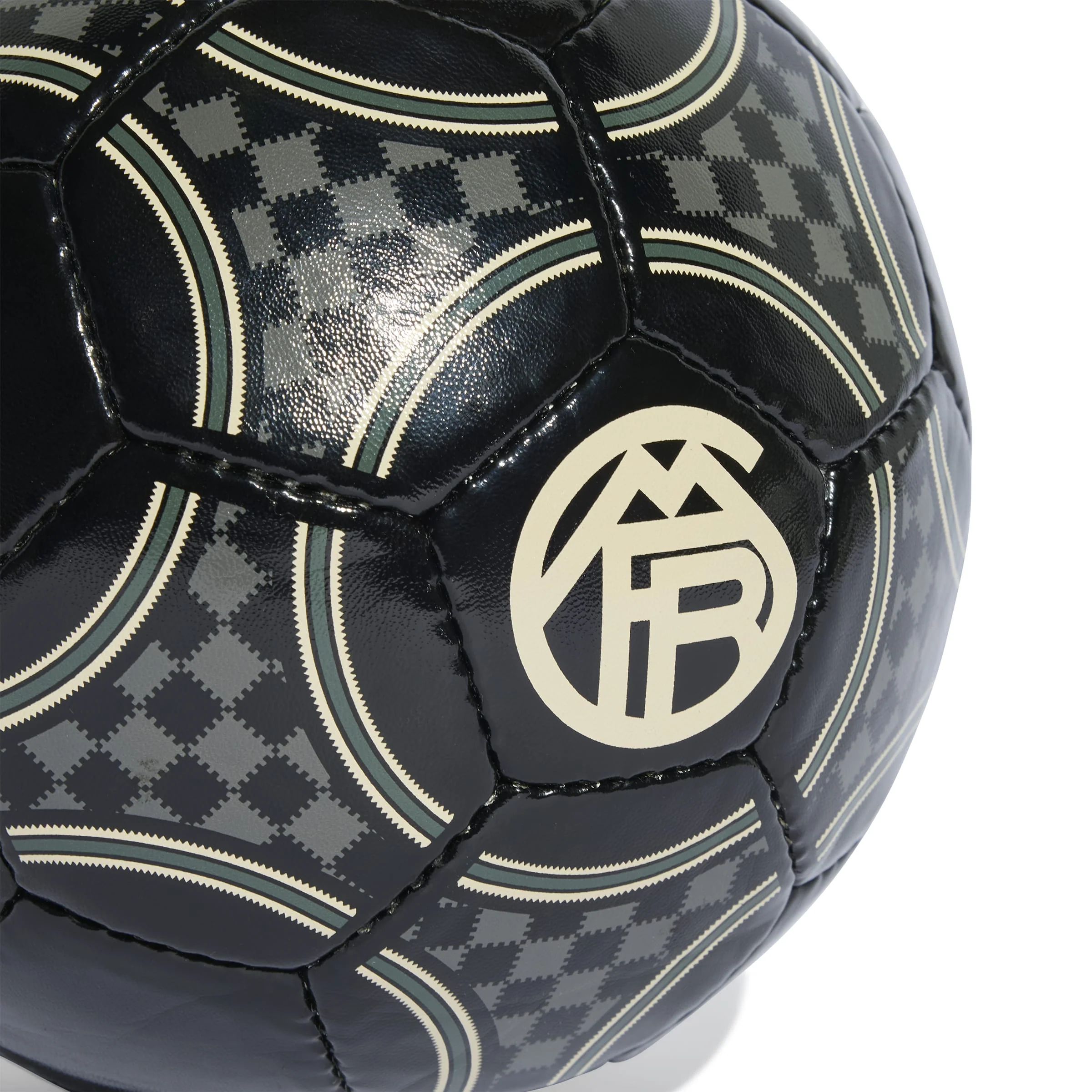 Bayern Munich 2025-26 3rd Club Ball - Image 3