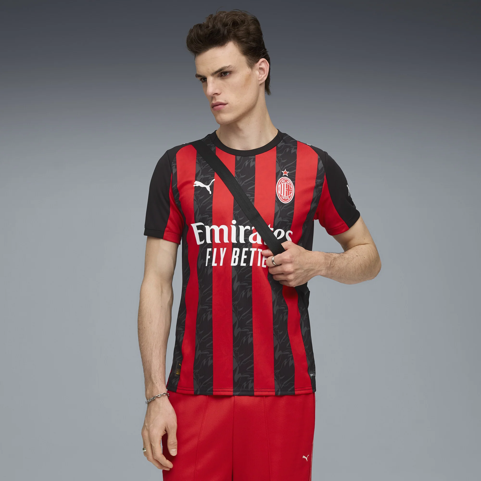 AC Milan 2025-26 Home Jersey - Image 3