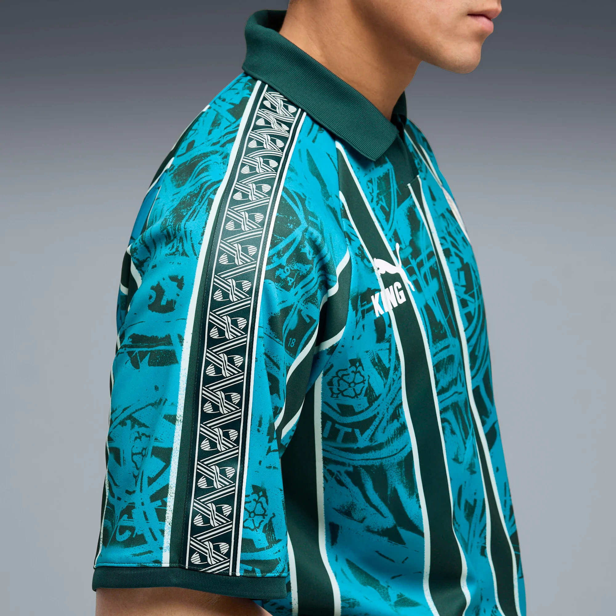 Manchester City 2026 King Retro Jersey - Image 5